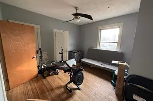 1048 Broadway St, Martins Ferry, OH 43935 - Photo 10