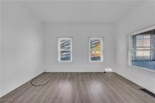 786 E 156th St, Loveland, OH 44110 - Photo 16