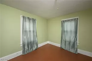 1629 Gibbs Ave NE, Canton, OH 44705 - Photo 14