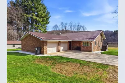 1430 Magnolia Road SW, Dellroy, OH 44620 - Photo 2