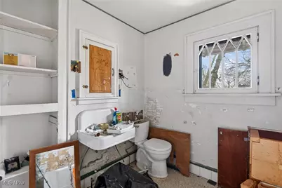 50 N Rose Boulevard, Akron, OH 44302 - Photo 26