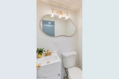 17319 Invermere Avenue, Loveland, OH 44128 - Photo 30