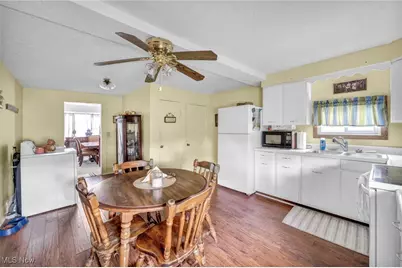 222 Union Street, Wellington, OH 44090 - Photo 10