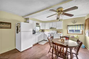 222 Union St, Wellington, OH 44090 - Photo 12