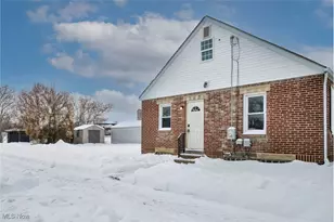 1078 Lindsay Ave, Akron, OH 44306 - Photo 38