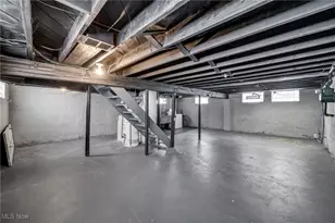 1078 Lindsay Ave, Akron, OH 44306 - Photo 34