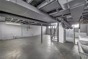 1078 Lindsay Ave, Akron, OH 44306 - Photo 32