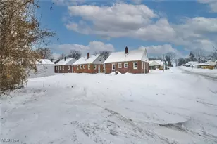 1078 Lindsay Ave, Akron, OH 44306 - Photo 42