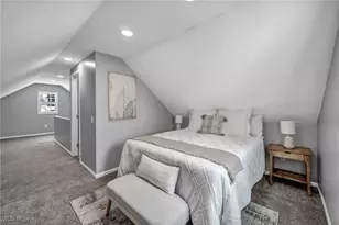 1078 Lindsay Ave, Akron, OH 44306 - Photo 24