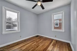 1078 Lindsay Ave, Akron, OH 44306 - Photo 14