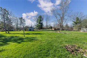 490 Mapleview Dr, Green Hills, OH 44131 - Photo 44