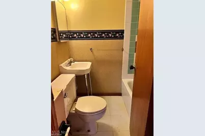 8581 Fair Road, Strongsville, OH 44149 - Photo 20