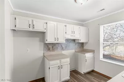 408 Breaden Street, Youngstown, OH 44502 - Photo 10