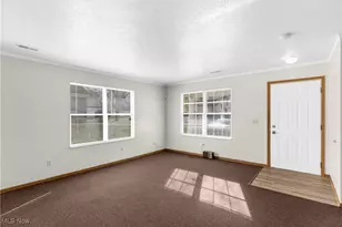 408 Breaden St, Youngstown, OH 44502 - Photo 8