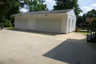 751 E Main St, Ravenna, OH 44266 - Photo 4