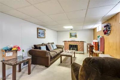 810 Leecrest Street NW, Massillon, OH 44646 - Photo 24