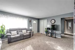 810 Leecrest St NW, Massillon, OH 44646 - Photo 6