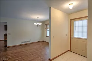 9542 Page Rd, Streetsboro, OH 44241 - Photo 4