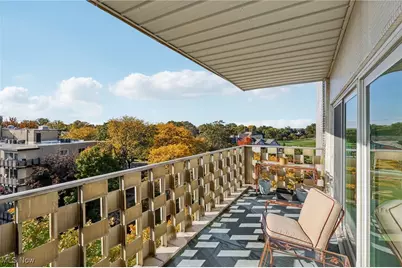 275 N Portage Path #7g, Akron, OH 44303 - Photo 2