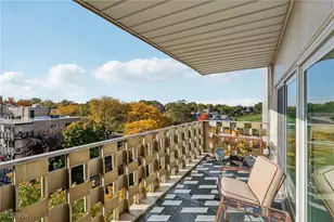 275 N Portage Path, Akron, OH 44303 - Photo 2