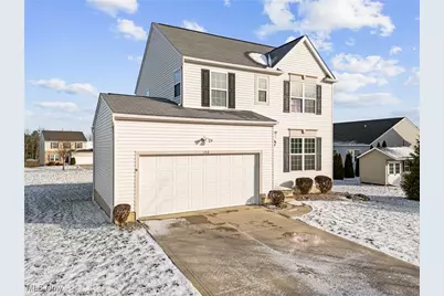 172 Stockwell Court, Wadsworth, OH 44281 - Photo 2