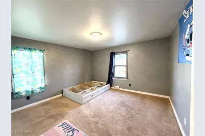 3719 Brightway Street, Weirton, WV 26062 - Photo 10