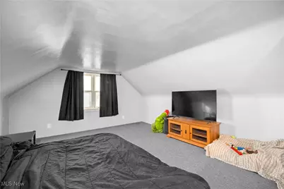 439 Larkin Avenue, Akron, OH 44305 - Photo 26