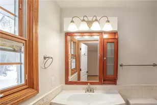 2218 Hidden Brook St NE, Canton, OH 44721 - Photo 30