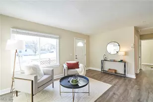 3018 Greer Rd, Coventry, OH 44319 - Photo 6