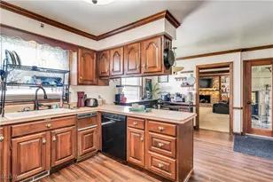 858 Squirrel Hill Dr, Boardman, OH 44512 - Photo 8