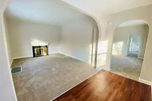 383 Black St, Akron, OH 44306 - Photo 2