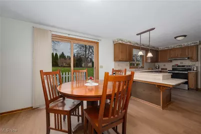 697 Redwood Drive, Canal Fulton, OH 44614 - Photo 8