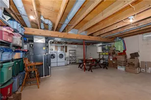 697 Redwood Dr, Canal Fulton, OH 44614 - Photo 20