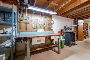 697 Redwood Dr, Canal Fulton, OH 44614 - Photo 22