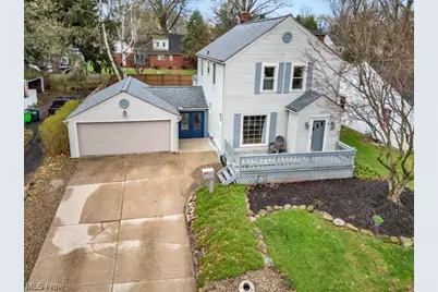 624 E Ford Avenue, Barberton, OH 44203 - Photo 36