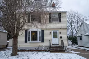 1856 17th St, Cuyahoga Falls, OH 44223 - Photo 2