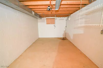 583 Wyndclift Circle, Austintown, OH 44515 - Photo 38