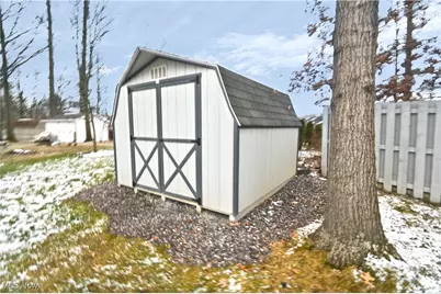 583 Wyndclift Circle, Austintown, OH 44515 - Photo 44