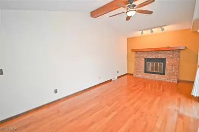 583 Wyndclift Circle, Austintown, OH 44515 - Photo 18