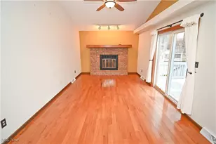 583 Wyndclift Cir, Austintown, OH 44515 - Photo 18