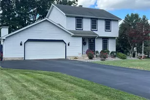 583 Wyndclift Cir, Austintown, OH 44515 - Photo 48