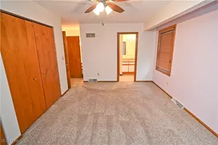 583 Wyndclift Cir, Austintown, OH 44515 - Photo 32