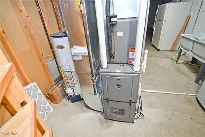 583 Wyndclift Circle, Austintown, OH 44515 - Photo 42