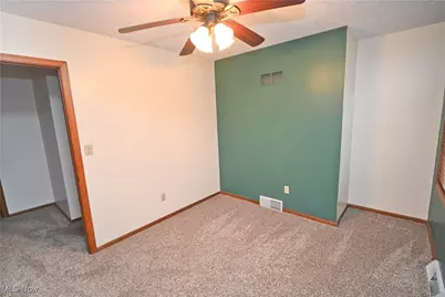 583 Wyndclift Circle, Austintown, OH 44515 - Photo 26