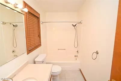 583 Wyndclift Circle, Austintown, OH 44515 - Photo 22