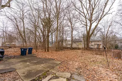 416 Bacon Avenue, Akron, OH 44320 - Photo 4