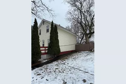 6617 Wakefield Avenue, Loveland, OH 44102 - Photo 2