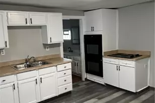 6617 Wakefield Ave, Loveland, OH 44102 - Photo 12