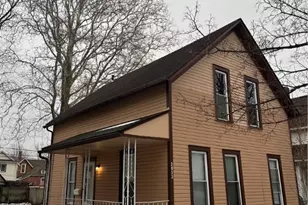 2053 W 95th St, Loveland, OH 44102 - Photo 2