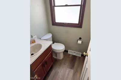 38870 Courtland Drive, Willoughby, OH 44094 - Photo 8